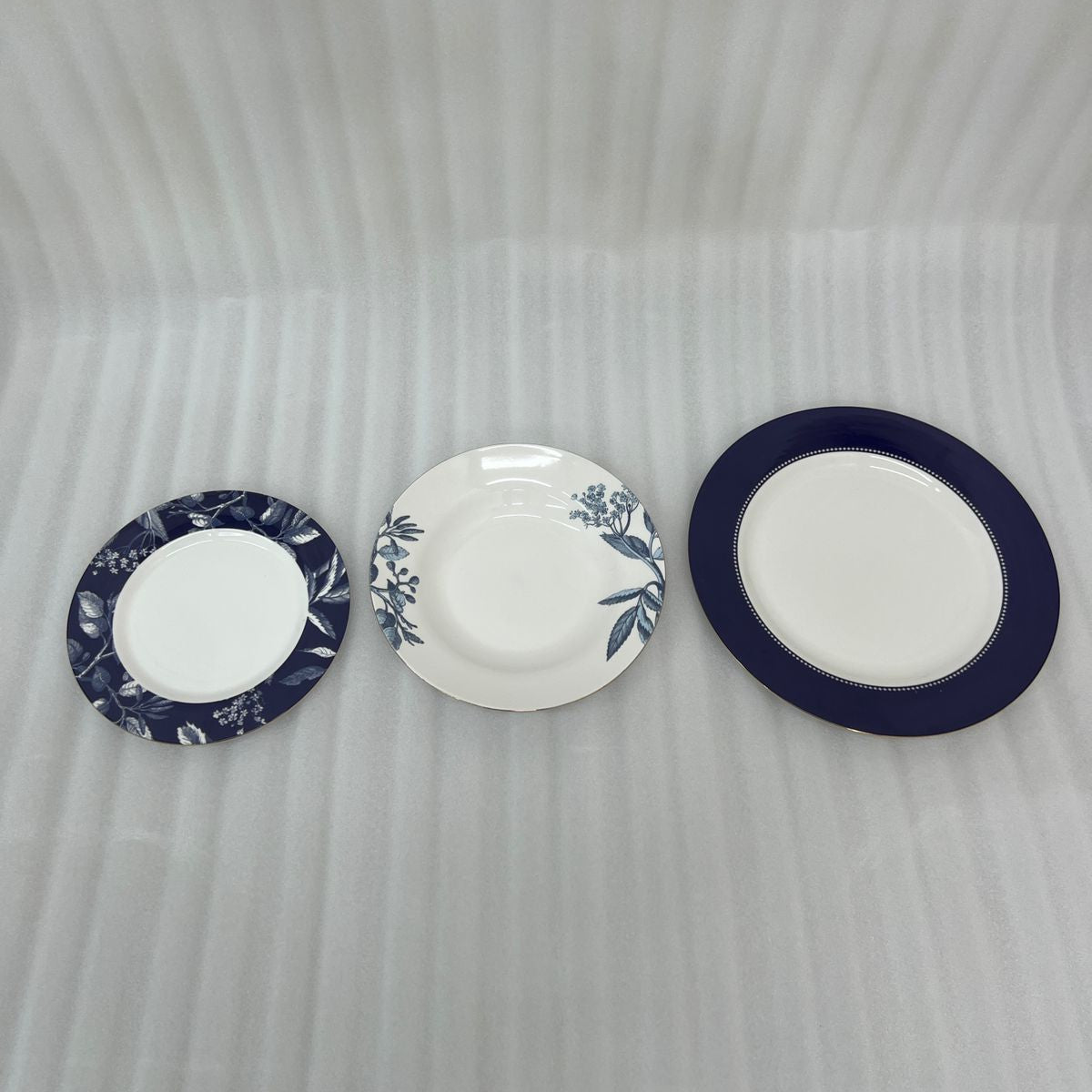 Premium Superbone 18pcs Dinnerware Set