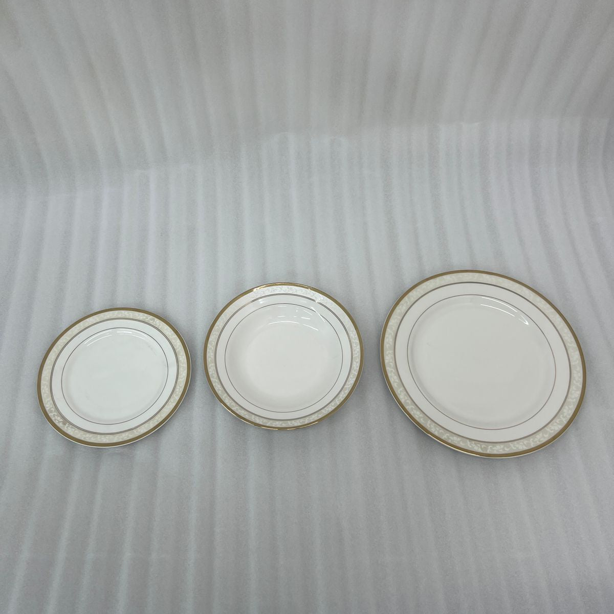 Premium Superbone 18pcs Dinnerware Set