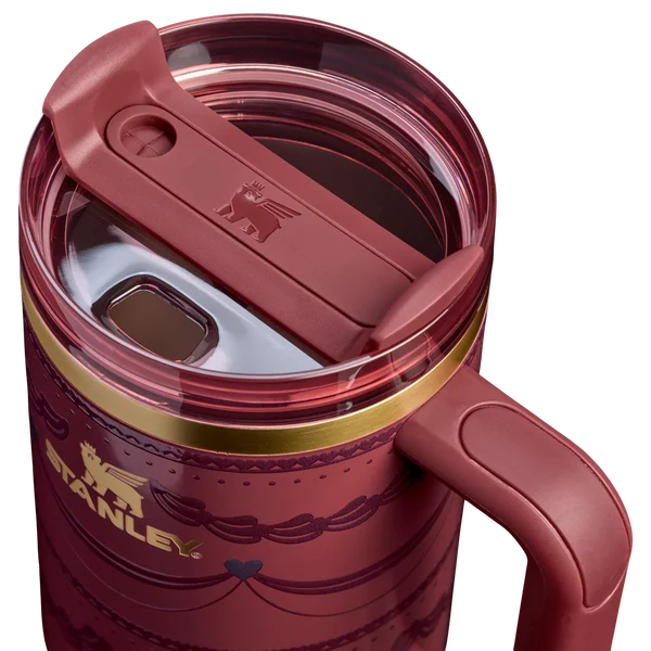 The Valentine’s Day Quencher H2.0 Flowstate™ Tumbler | 40 OZ – Red Velvet Cake