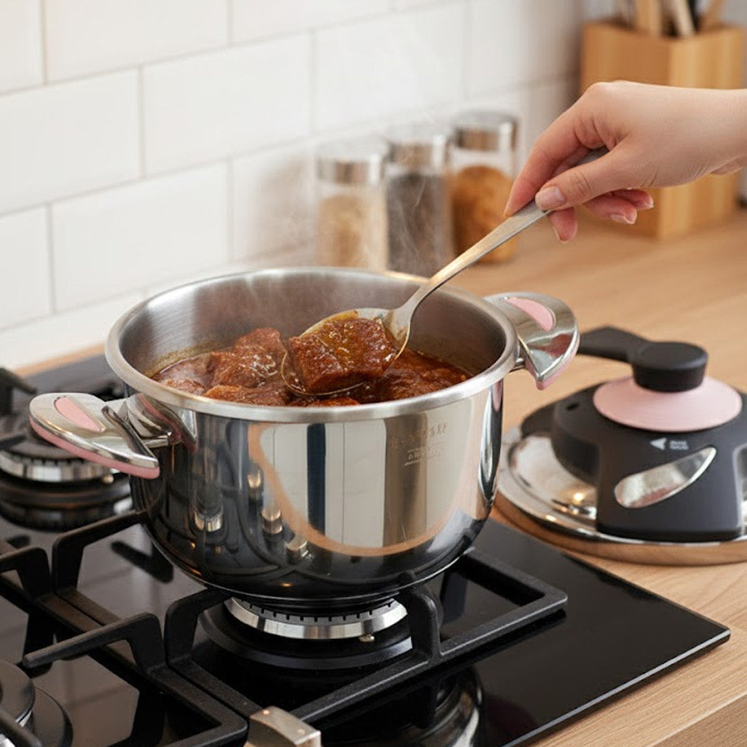 O.M.S Turkey Pink Pressure Cooker – 5 Liter Heavy Duty Cooker