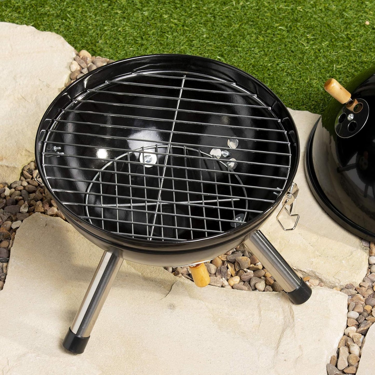 Premium Charcoal BBQ Grill – Portable Outdoor Barbecue Stand with Lid | Backyard & Camping Grill