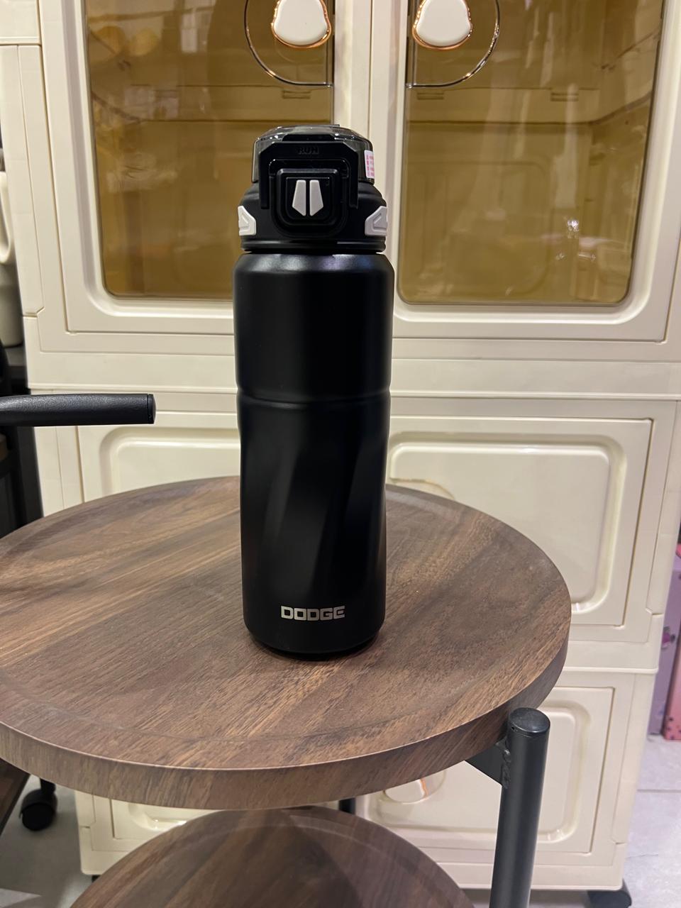 Dodge Vacuum Thermos (820ml)